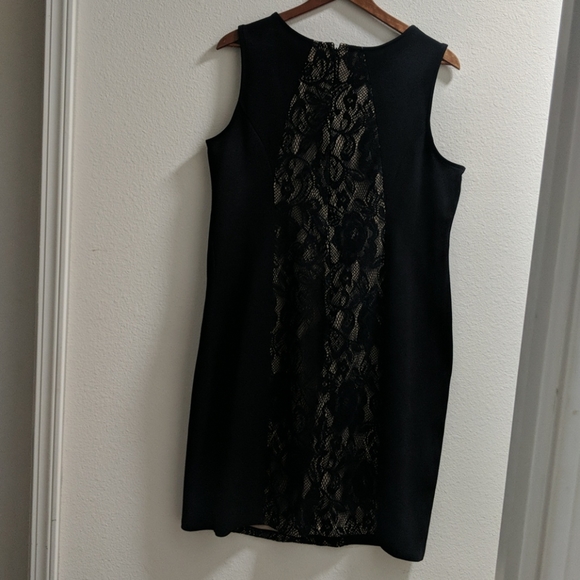 Black Lacey Dress Size Xl .Great Condition Zips in Back . - Picture 5 of 7